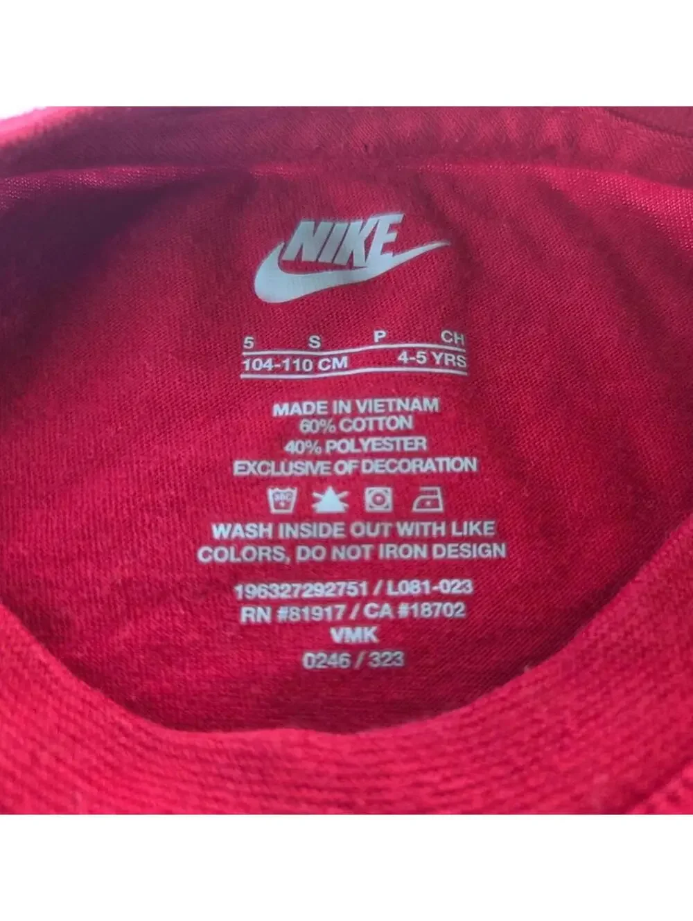 Nike Boys Red Long Sleeve Graphic Shirt Size 5 #1255